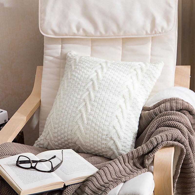 Cozy Comfort: Thick Wool Knitted Pillowcase - Elevate Your Home with Warm and Inviting TexturesWhite  