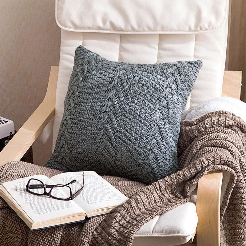 Cozy Comfort: Thick Wool Knitted Pillowcase - Elevate Your Home with Warm and Inviting TexturesGrey  