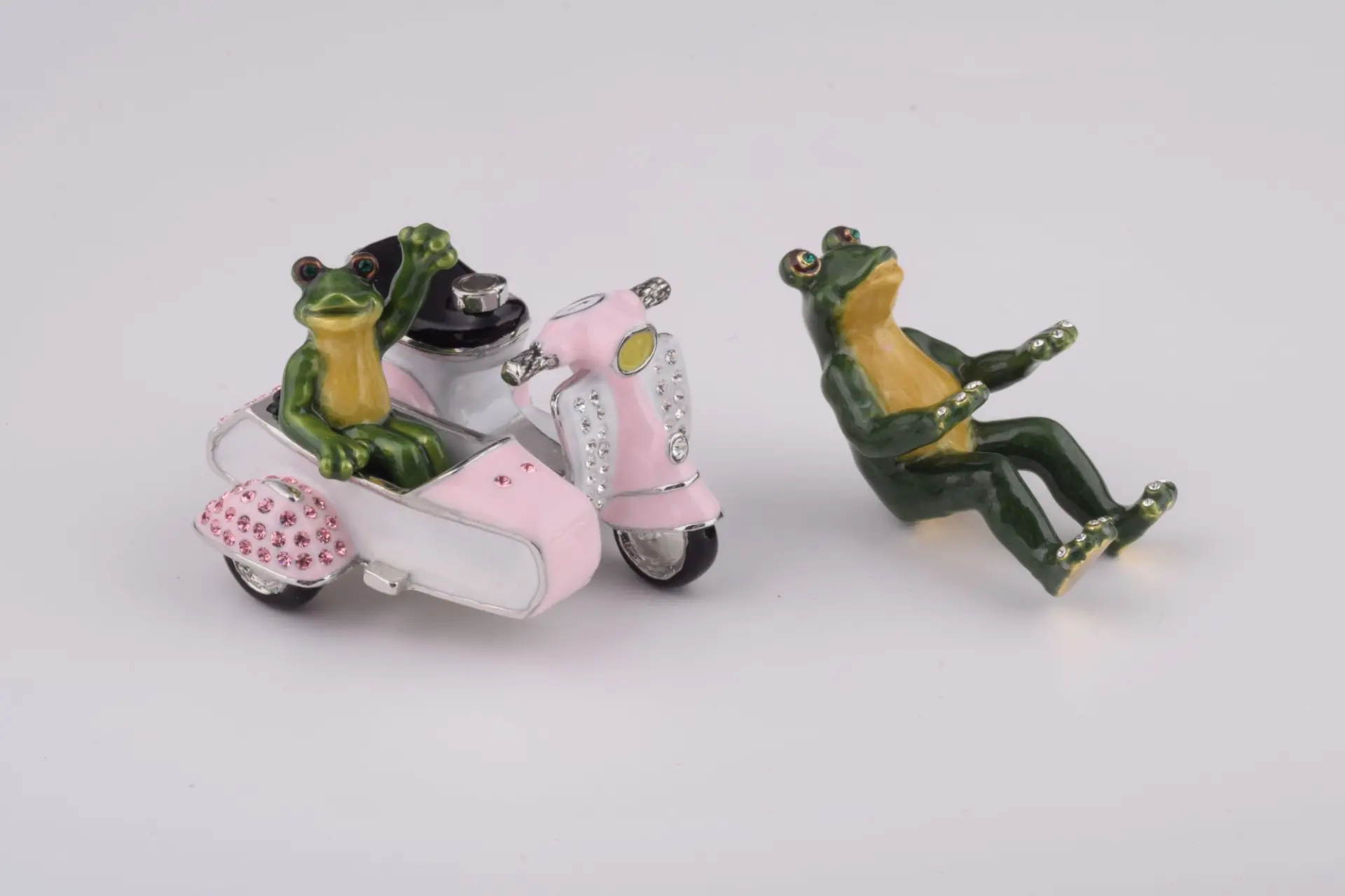 Frogs Riding Vespa with Sidecar  