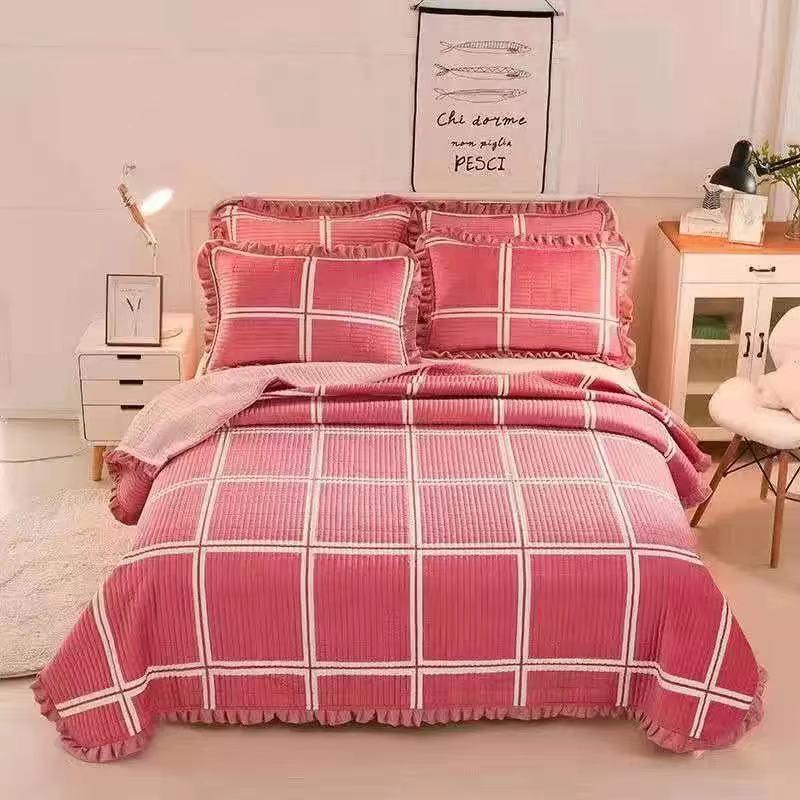 Korean Style Warm Crystal Velvet Bed Cover – Cozy Elegance for Your BedroomRed 200x230cm 