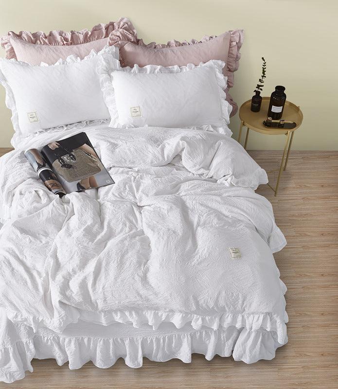Princess Elegance: Four-Piece Soft Cotton Bedding Set with Ruffle Detail  