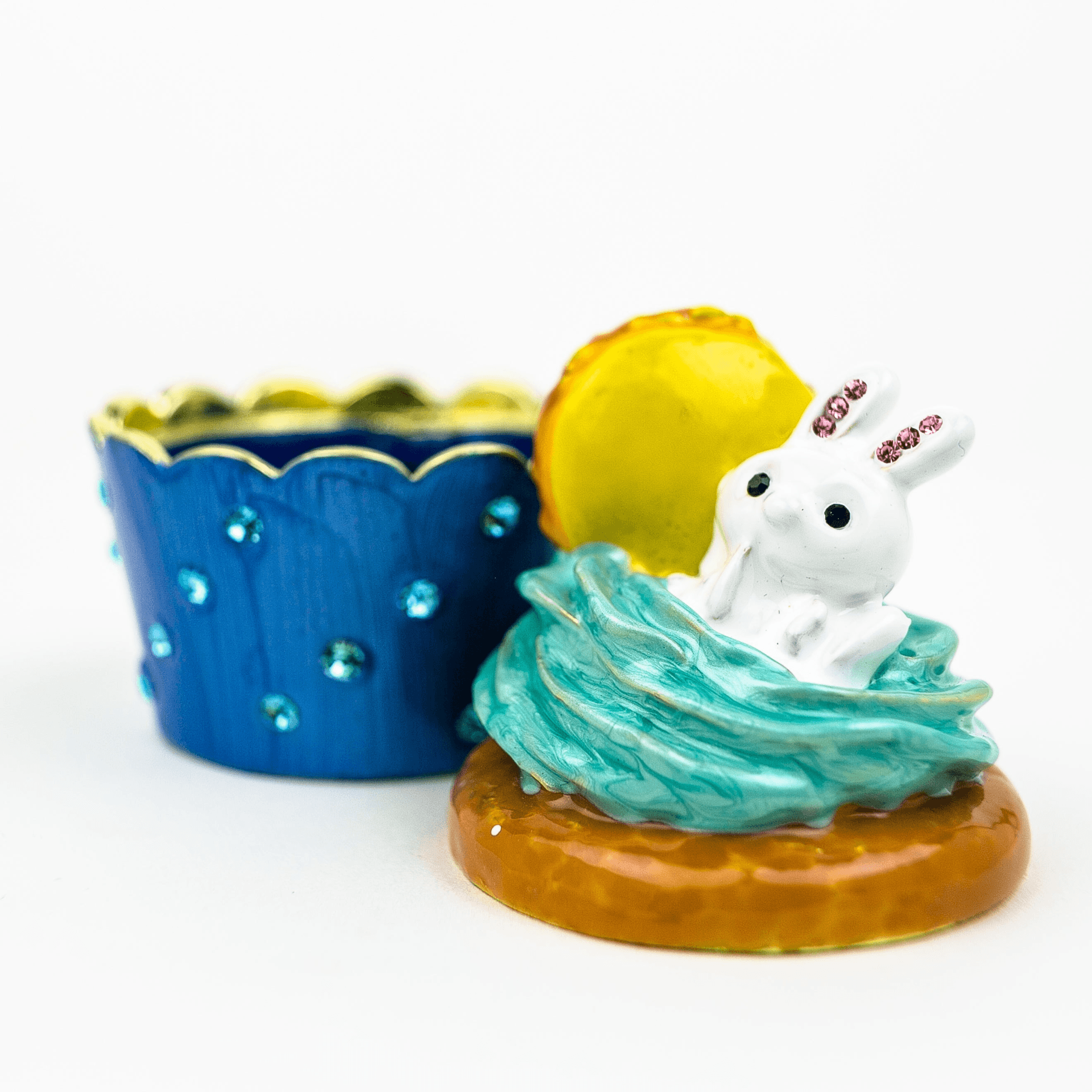 Rabbit on Cupcake  