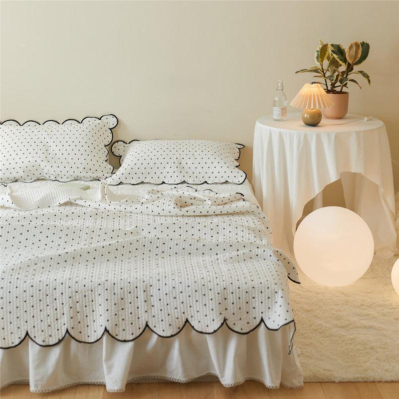 Whimsical Double-Sided Pure Cotton Bed Cover: White Polka Dot Fairy Quilted Thick Bed Sheetblack white Bed Cover 
